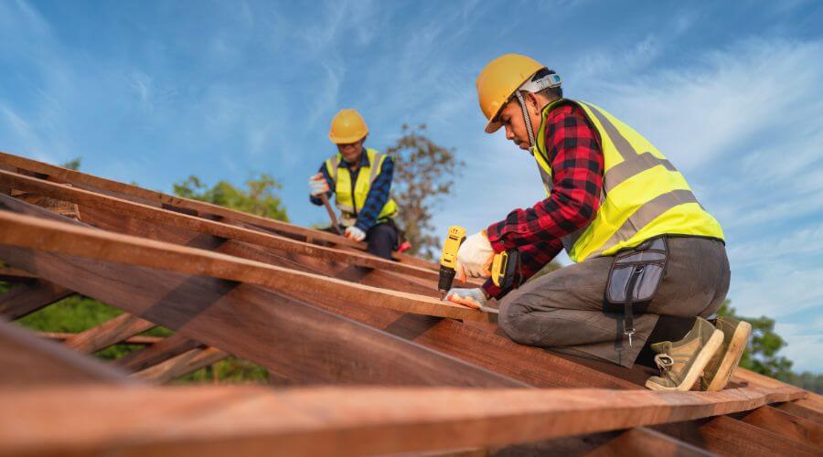Professional Flat Roofing Installation services in South Range, MI